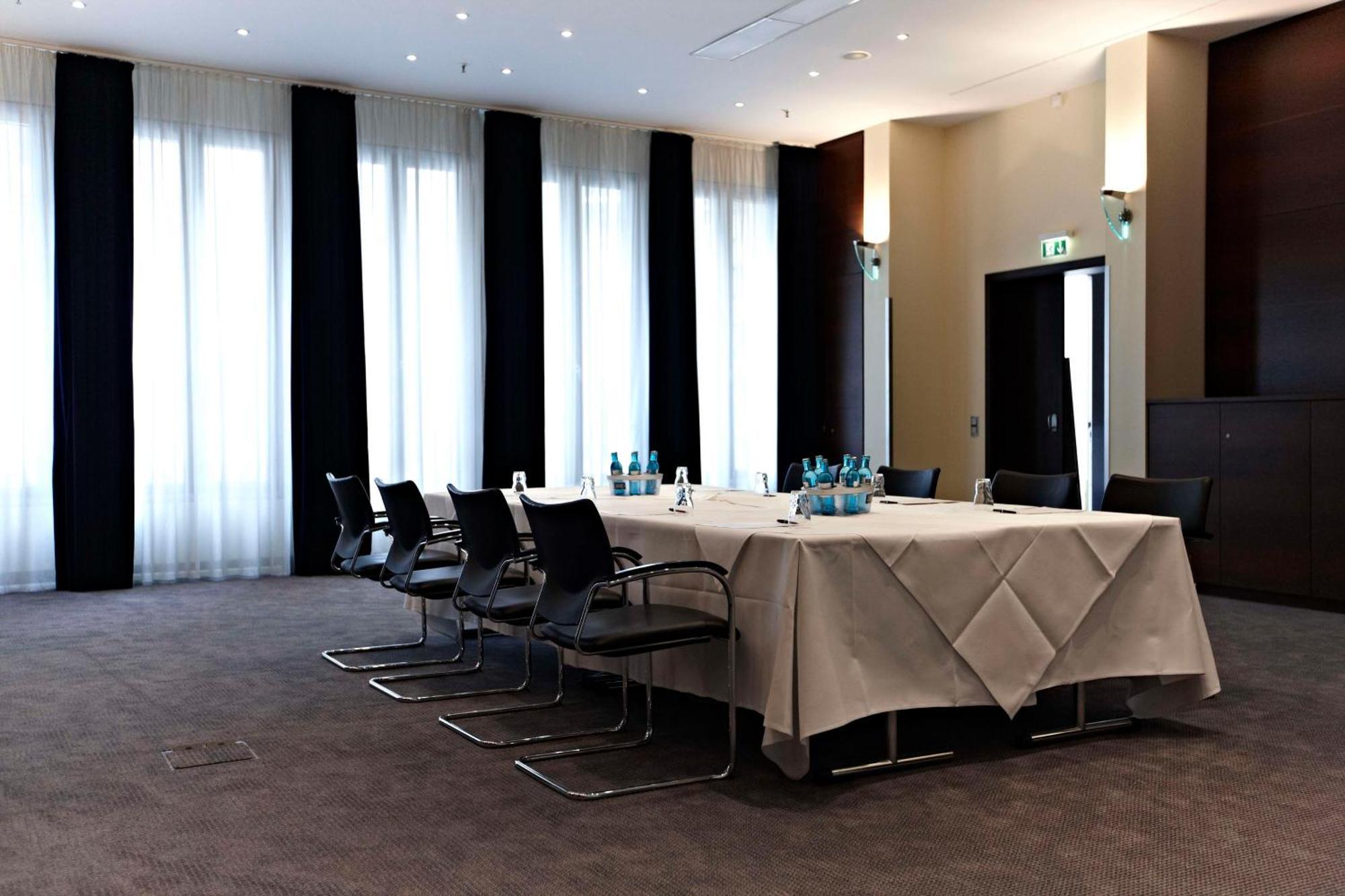 Metropolitan Hotel By Flemings Frankfurt nad Menem Zewnętrze zdjęcie